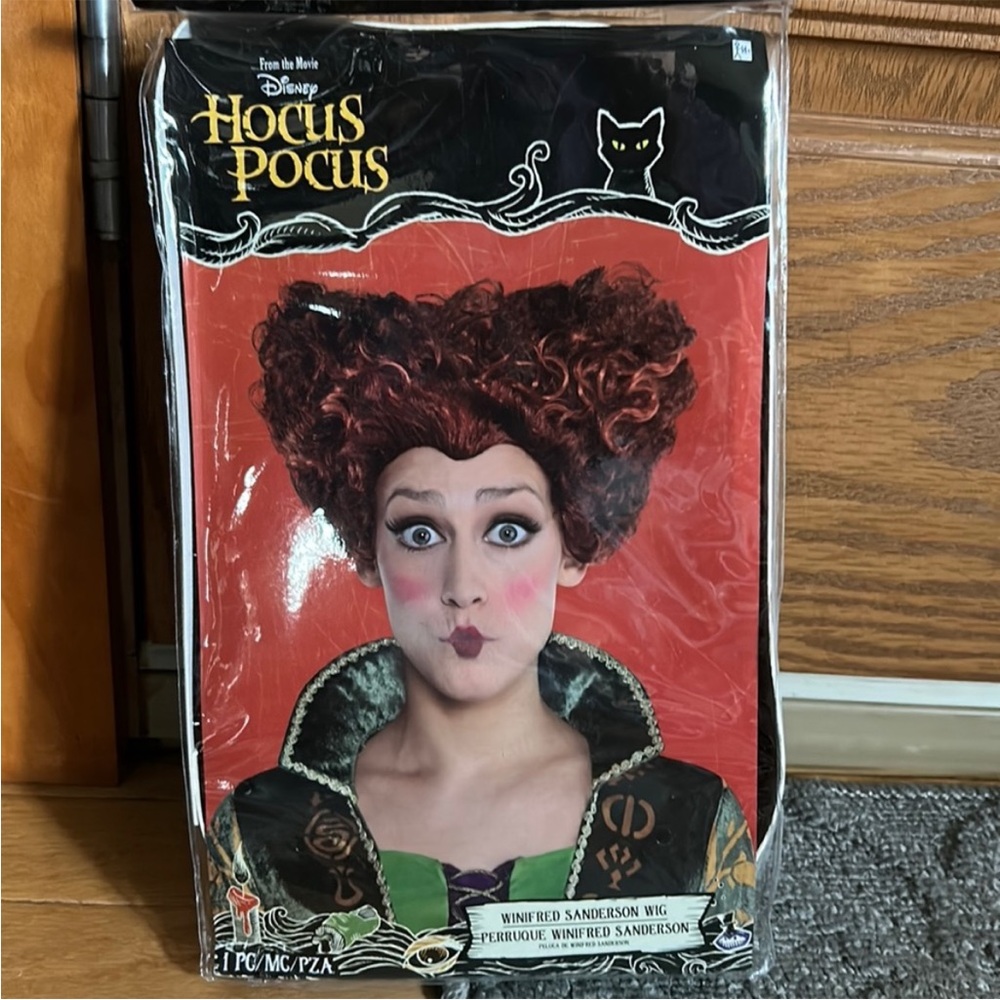NWT Disney Hocus Pocus Winifred Sanderson Adult Wig Halloween Costume